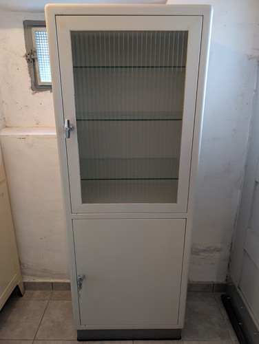 Arztschrank medikamenten - arztschrank,